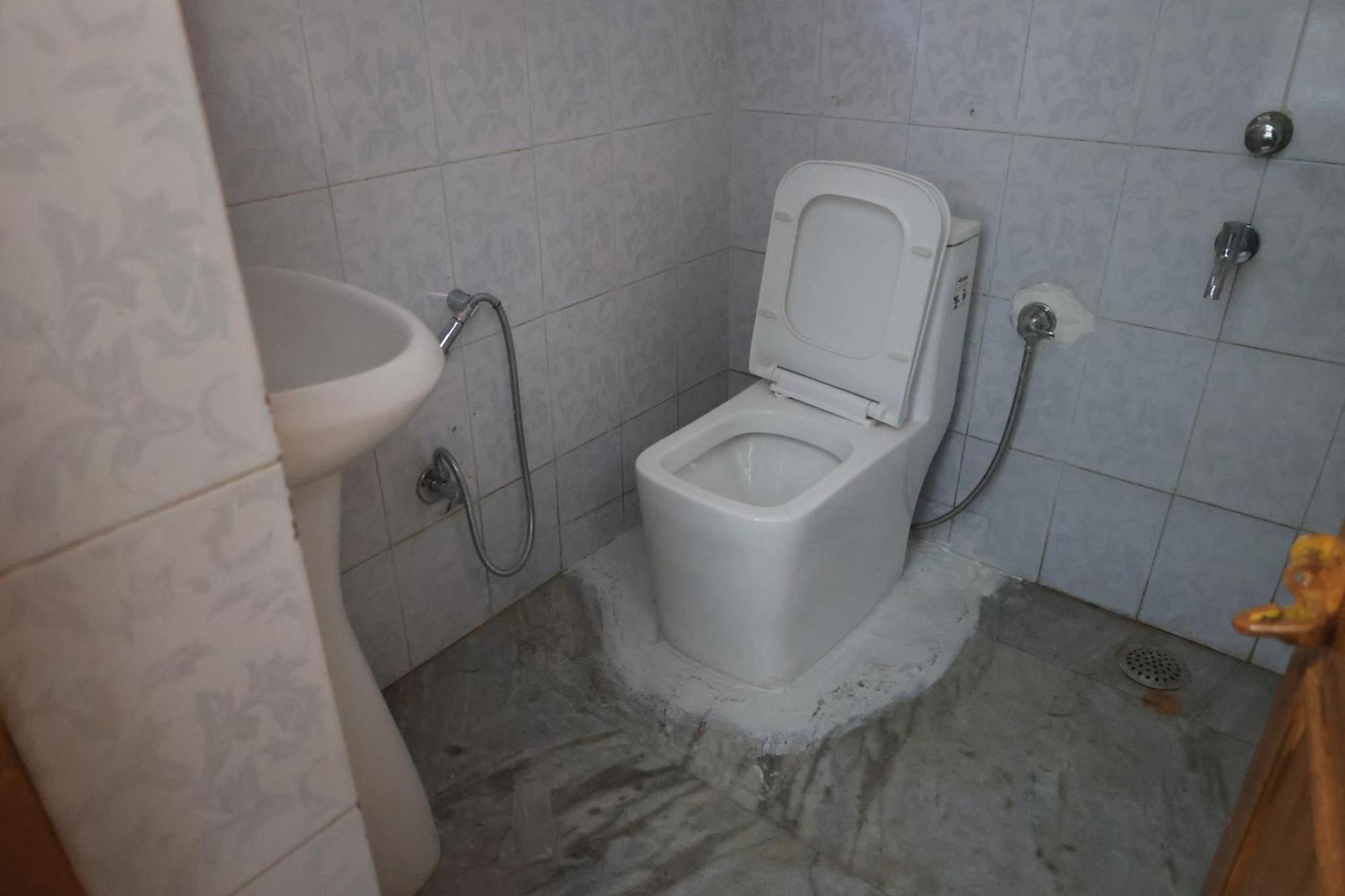 Anmol Residency Dehradun Hotel Kültér fotó